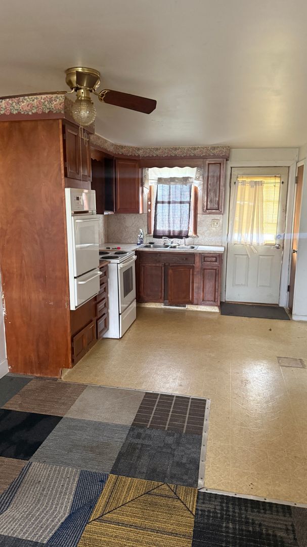 Foto del edificio - 1220 Randloph