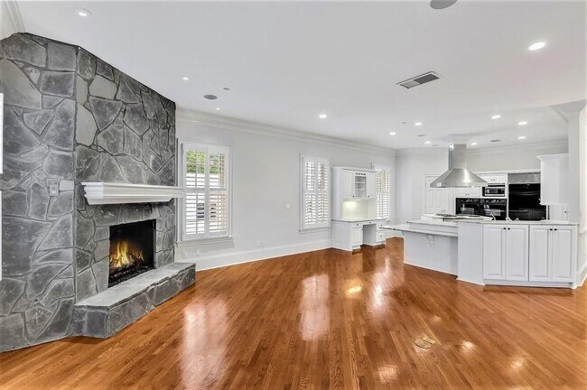 Foto del edificio - 3657 Peachtree Rd NE