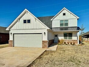 Building Photo - 17753 Walnut Creek Rd