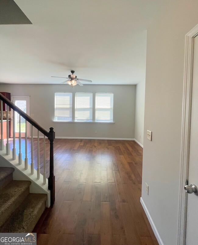 Building Photo - 149 High Point Way