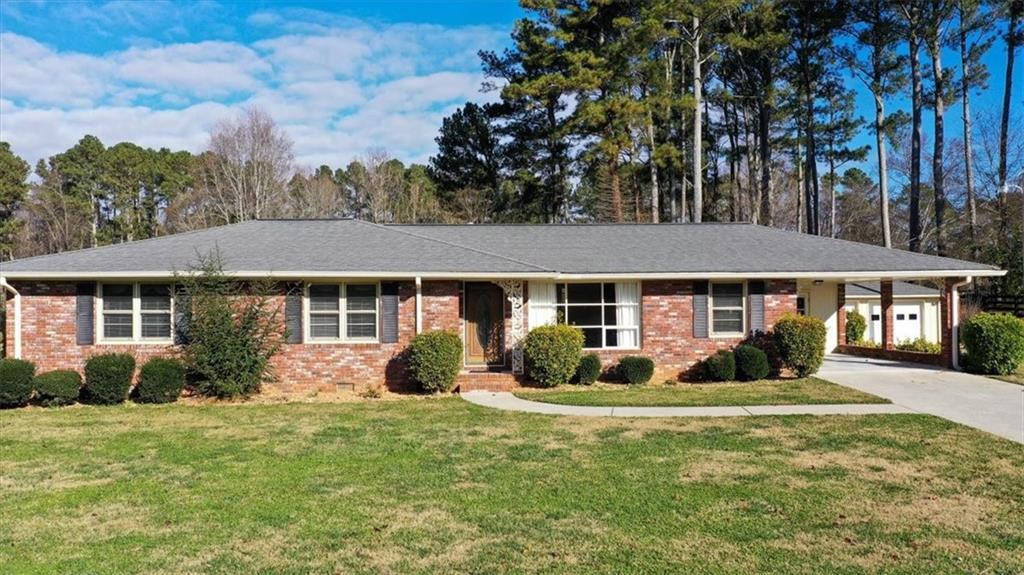 2005 Wilkie Rd, Alpharetta, GA 30004