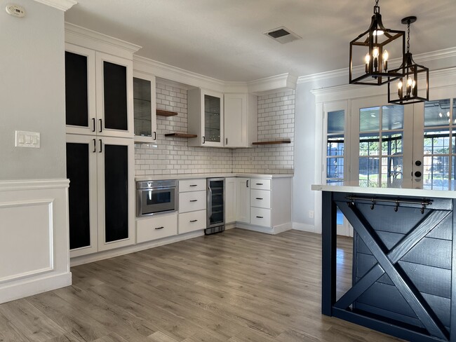 Building Photo - 36558 Blackwood Dr