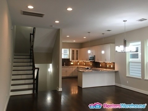 Building Photo - Stunning Brand New Townhouse for lease!!!