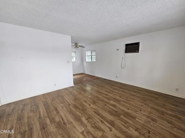Building Photo - 12246 Oxnard St
