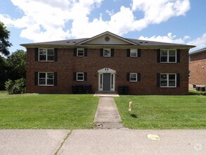 Building Photo - 120 Compton Dr