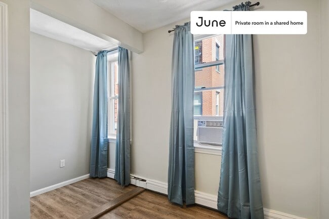 Photo - Room in Shared 3 bed/1 bath home