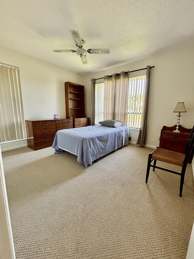 Building Photo - 6110 Ambertree Ln