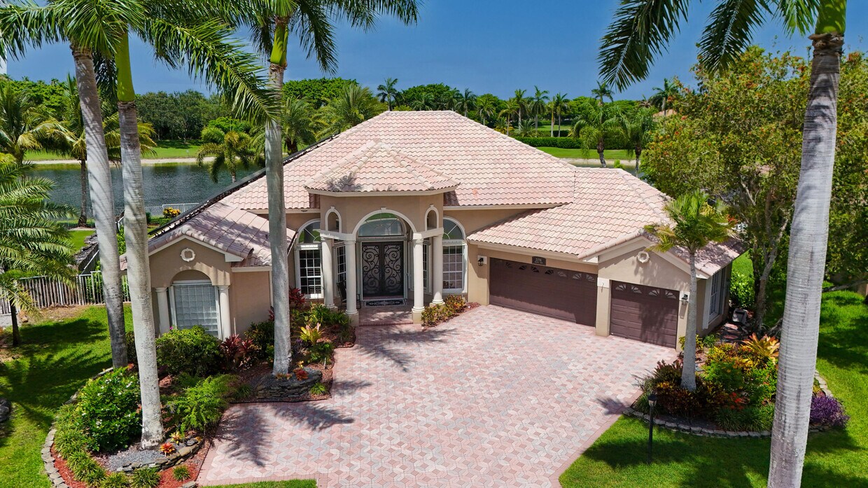 Foto principal - 21798 Marigot Dr