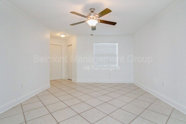 Foto del edificio - 3004 Parkway Blvd