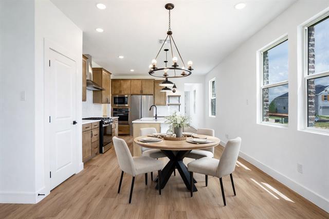 Building Photo - 718 Sunflower Trl