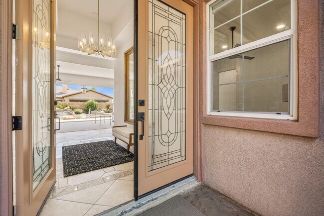 Foto del edificio - 57806 Cantata Dr