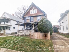 Building Photo - 1500 Lincoln Ave