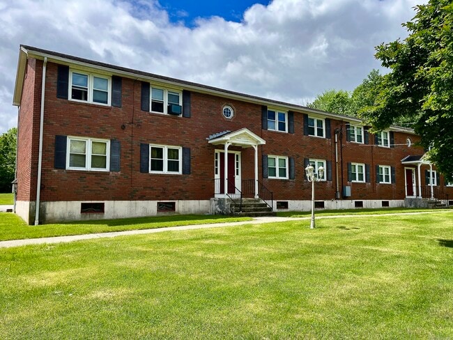 Foto del edificio - 608 Norwich Ave