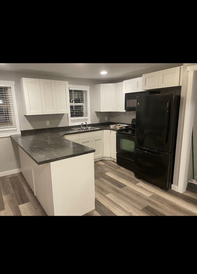 760 Grant St Unit 4, Montpelier, ID 83254 Condo for Rent in