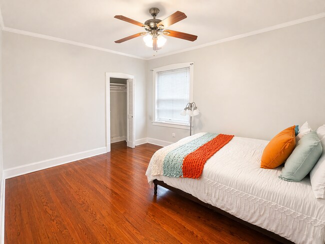 Foto del edificio - 2467 N Clark St