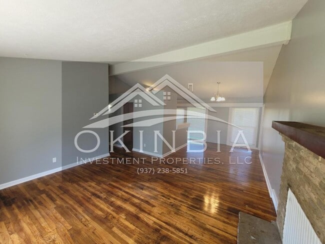 Foto del edificio - 4329 Free Pike