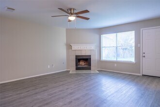 Building Photo - 10223 Revelstoke Dr