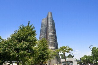 Building Photo - 505 N Lake Shore Dr