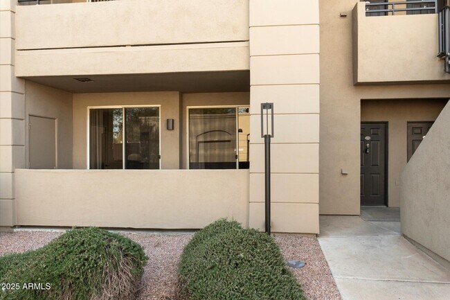 Foto del edificio - 7009 E Acoma Dr