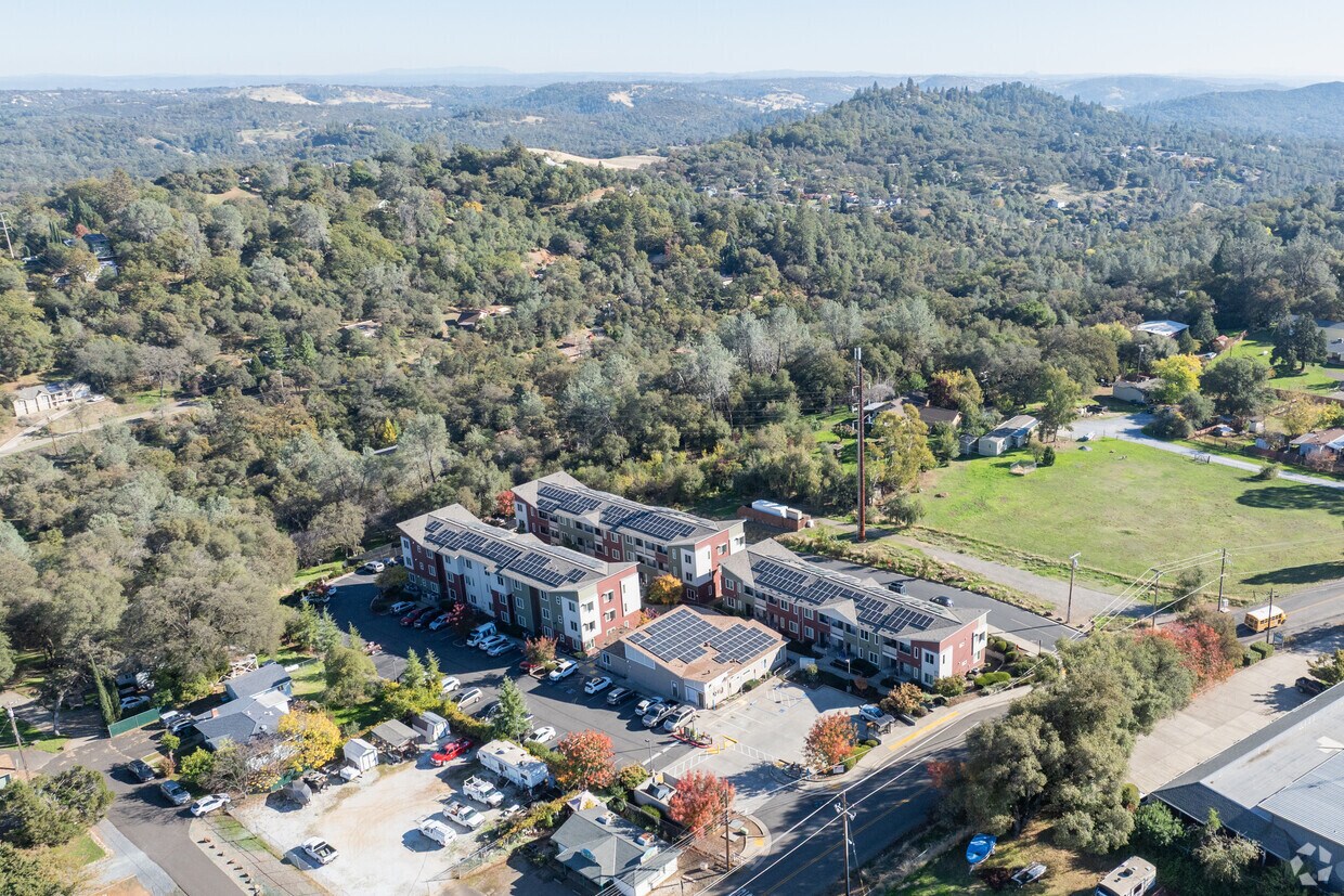 Contexto - Trailside Terrace