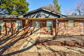 Building Photo - 14333 Forest Ln