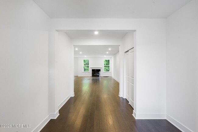 Foto del edificio - 160 Woolley Ct