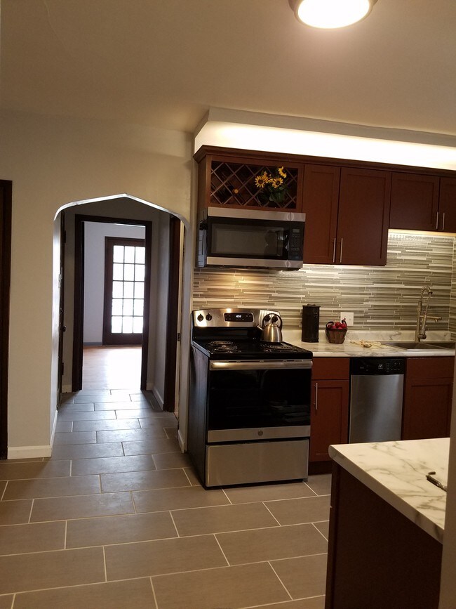 Foto del edificio - 5120 Goethe Ave