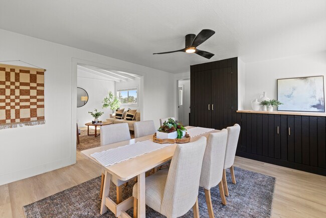 Foto del edificio - 6511 Brock Dr