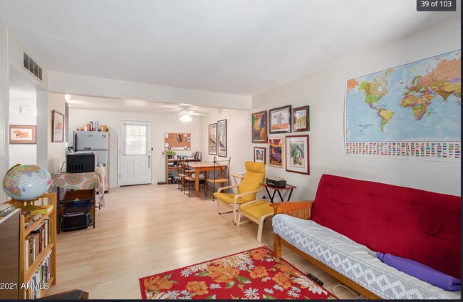 Foto del edificio - 4352 N 36th Plz