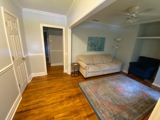 Foto del edificio - 363 Savannah Ave