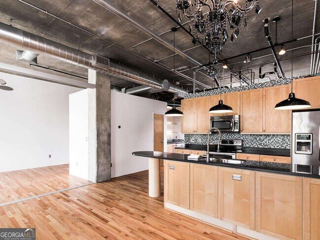 Foto del edificio - 3235 Roswell Rd NE
