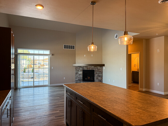 Kitchen - Bridgewood Apartments