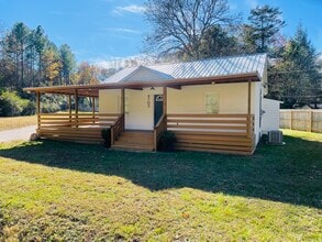 Building Photo - 4703 Green Shanty Rd