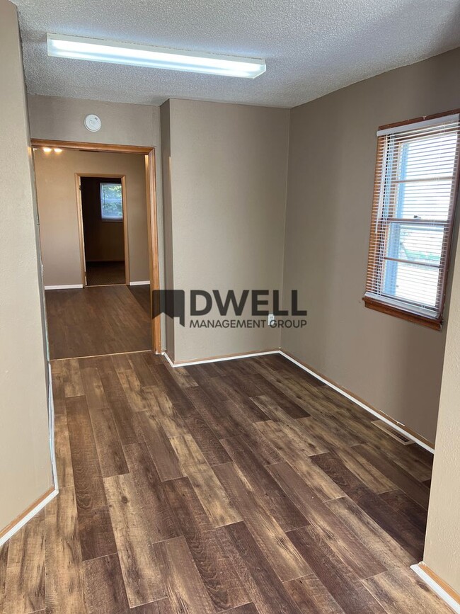 Building Photo - 407 West Main Street Duplex