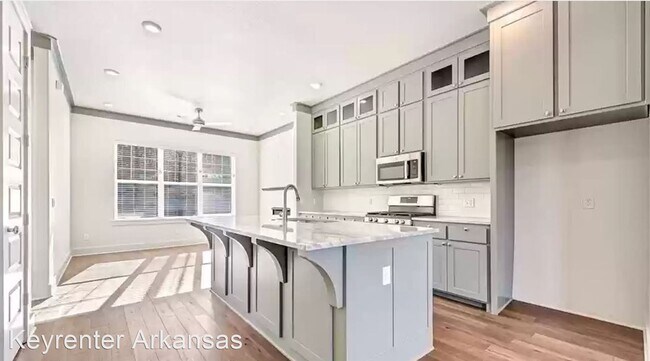Foto del edificio - 3 br, 3 bath House - 1622 E Mission Blvd