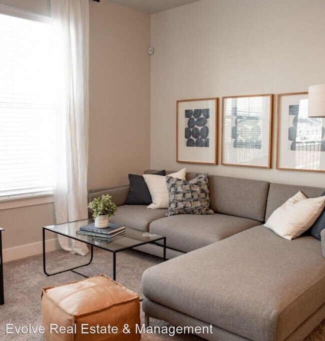 Foto del edificio - 3 br, 2 bath House - 14514 S Ronan Lane T-201