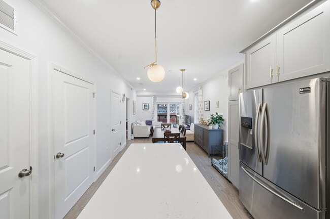 Foto del edificio - 68 Edson St