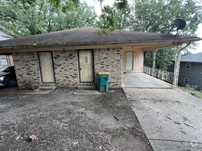Building Photo - 505 Mimi Ln