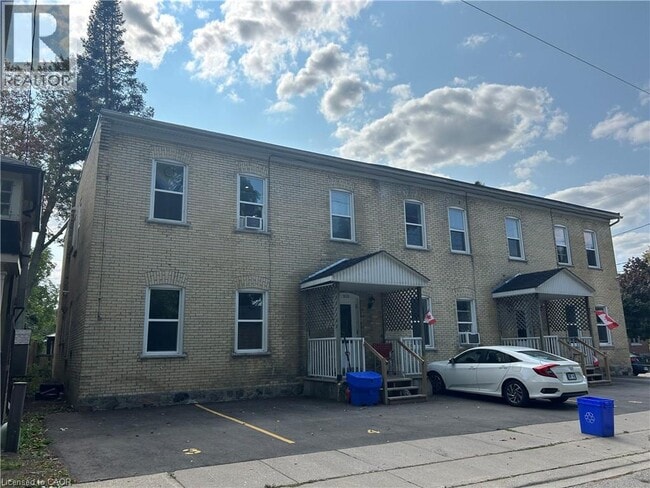 Building Photo - 206 Queenston Rd