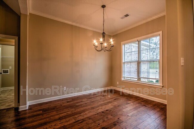 Foto del edificio - 7957 Country Lake Dr