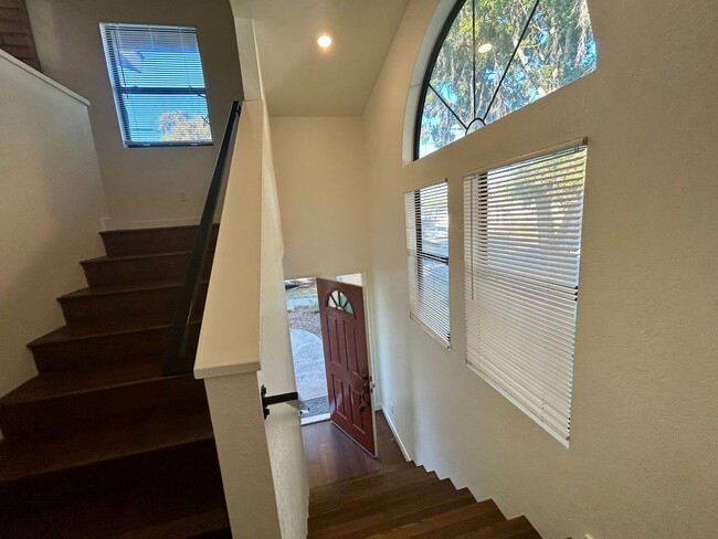 Building Photo - 1601 San Pascual St