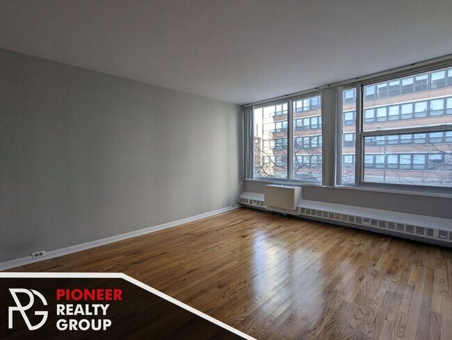 Foto del edificio - 5650 N Sheridan Rd