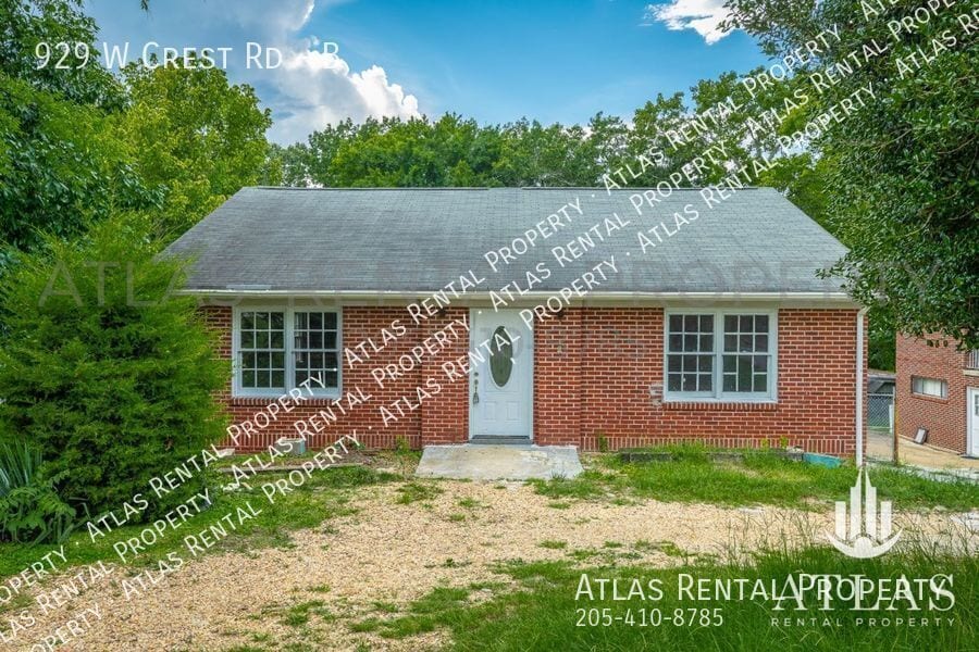 Photo - 929 W Crest Rd-B