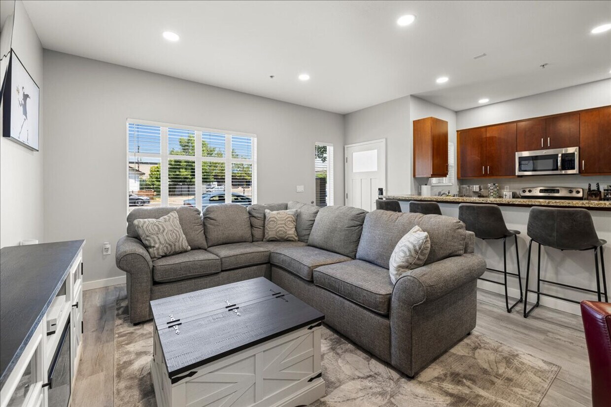 Foto principal - 502 S 15th St
