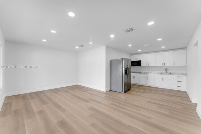 Foto del edificio - 17915 NW 43rd Ct