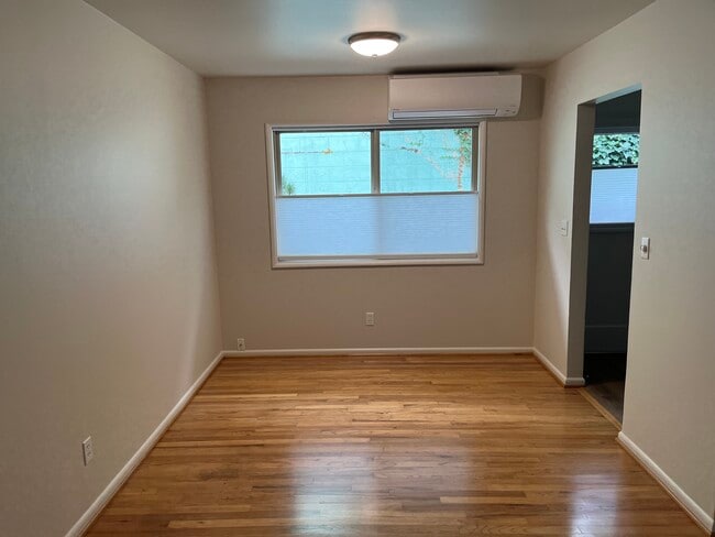 Dining Room/AC-Heat - 2365 SE 45th Ave