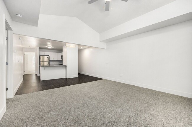 Building Photo - Byron Lakes Apartments