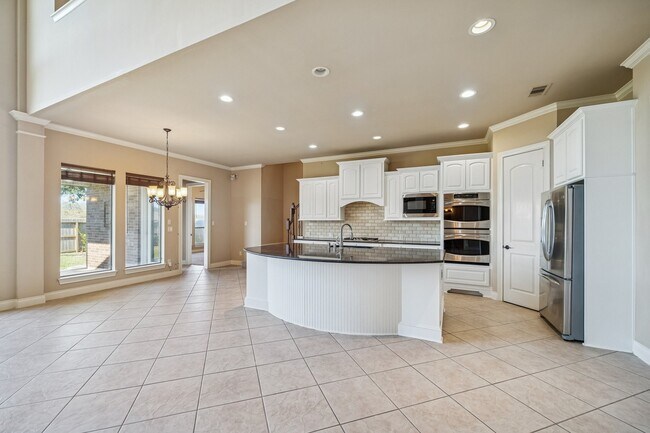 Foto del edificio - 8702 Stowe Creek Ln