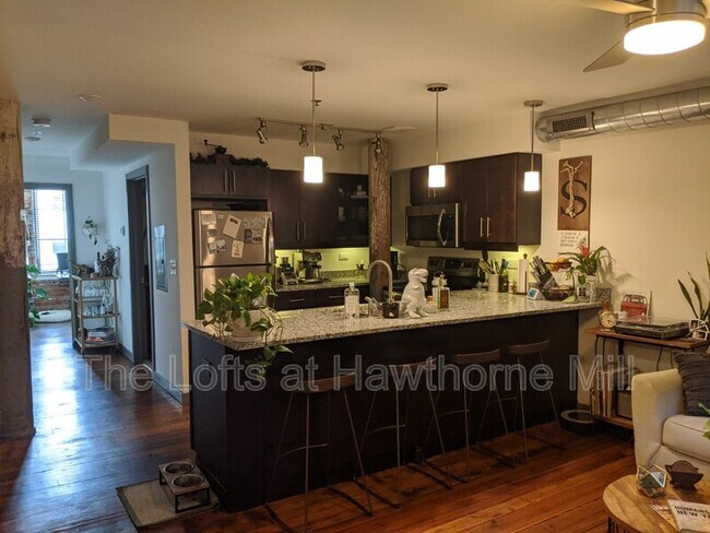 Foto del edificio - 1101 Hawthorne Ln