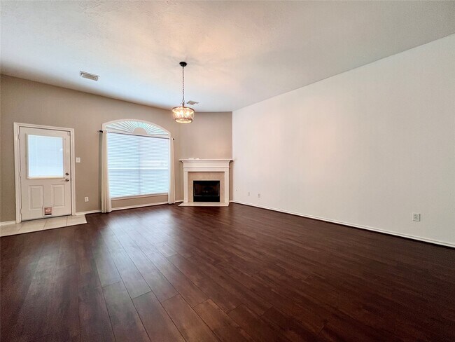 Building Photo - 67 N Merryweather Cir
